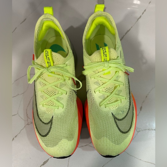 Nike Air Zoom Alphafly Next% Fast Pack. Women’s size 8.5 M. Color Neon Green. - Picture 3 of 14